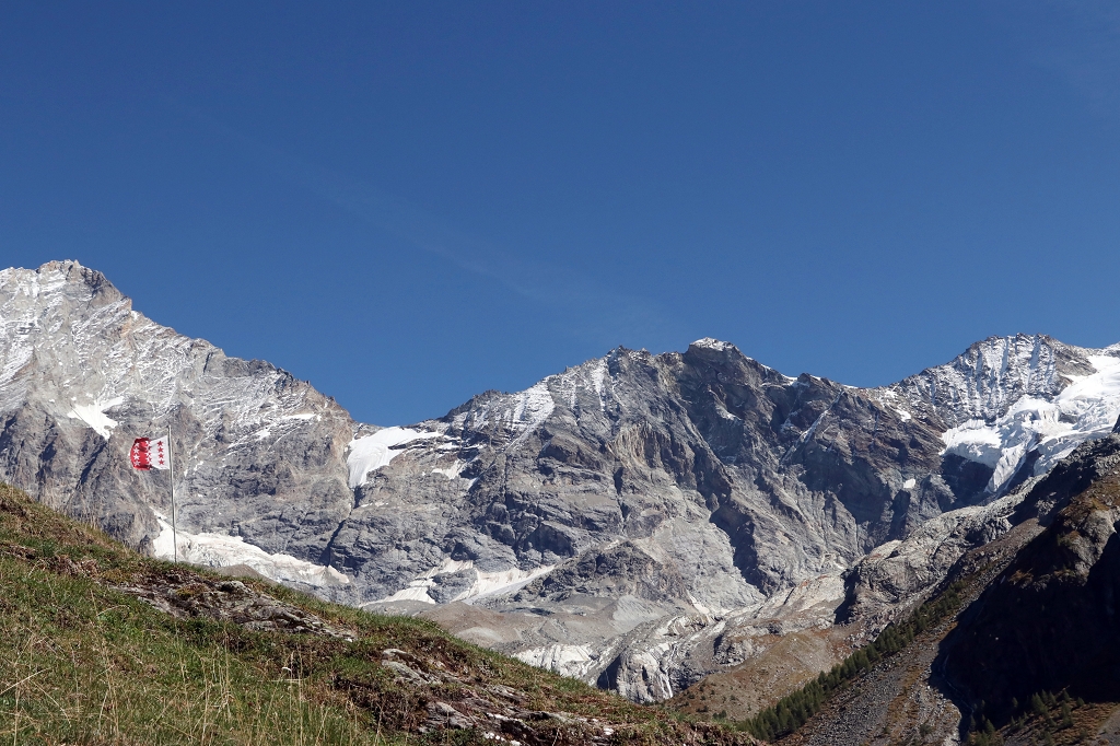 Vom Lac d’Arpitettaz über Le Chiesso nach Zinal