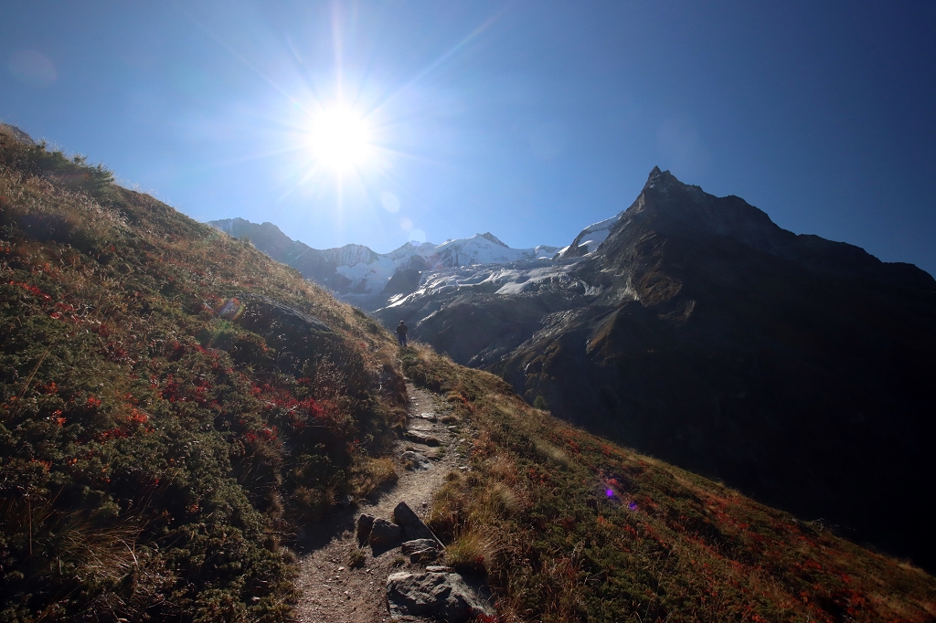 Vom Lac d’Arpitettaz zur Cabane Arpitettaz auf 2.786 Metern Höhe