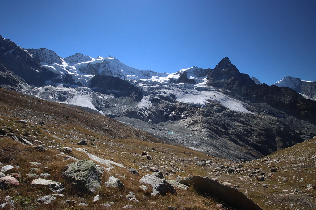 Abstieg von der Cabane Arpitettaz zum Lac d’Arpitettaz