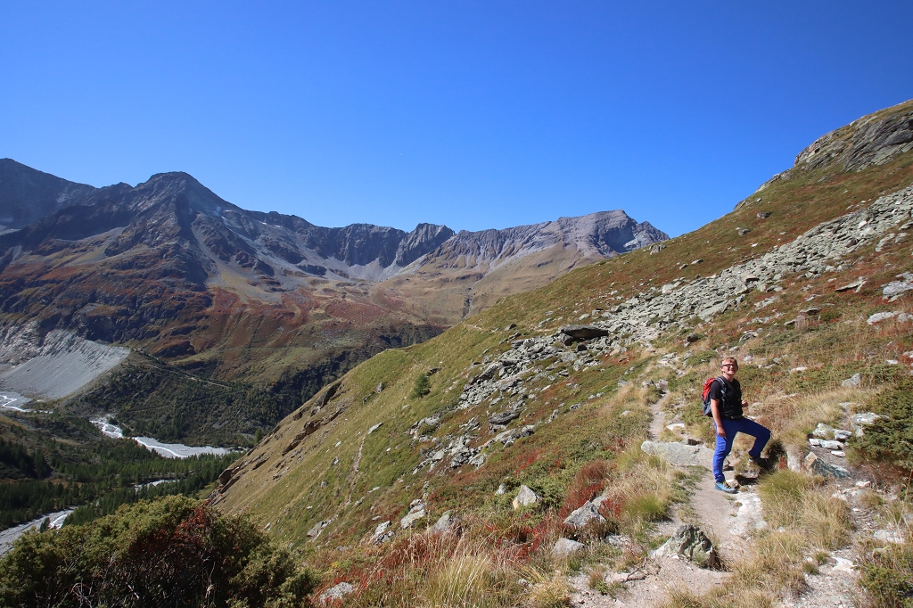 Abstieg von der Cabane Arpitettaz zum Lac d’Arpitettaz