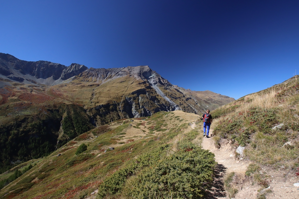 Abstieg von der Cabane Arpitettaz zum Lac d’Arpitettaz