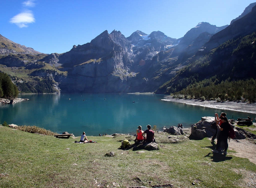 Blick auf den Oeschinensee
