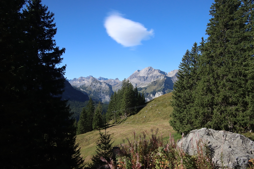 Weg zum Oeschinensee