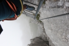 Drei versetzte Leitern auf dem Tälli-Klettersteig