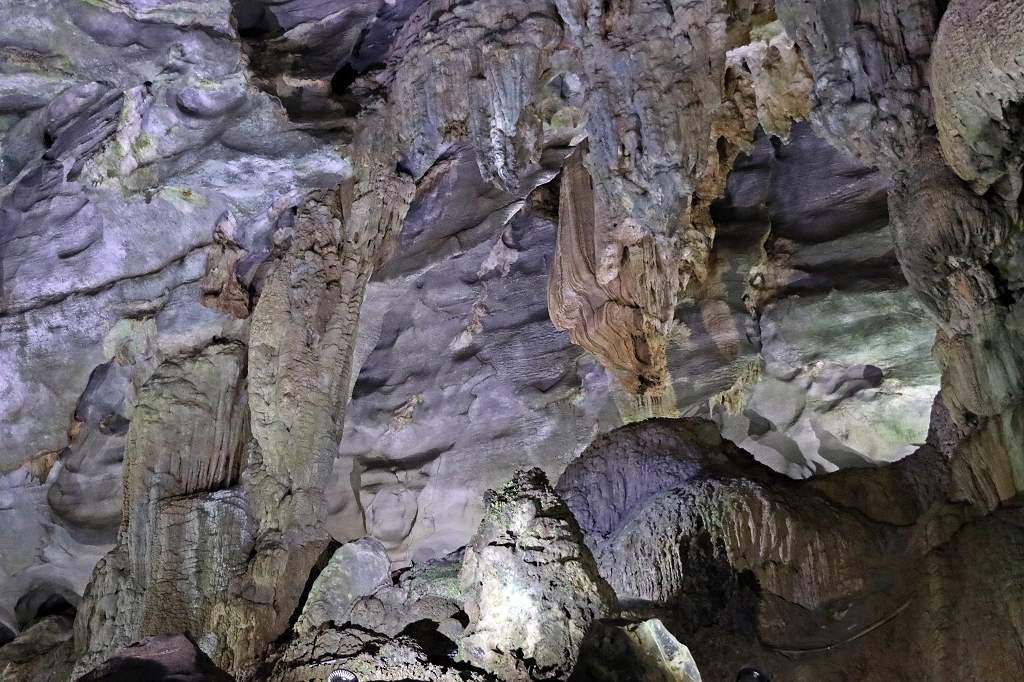 In der beeindruckenden Phong Nha Höhle