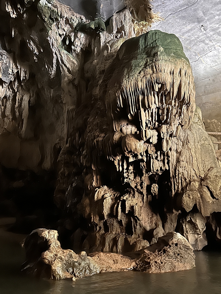 In der beeindruckenden Phong Nha Höhle