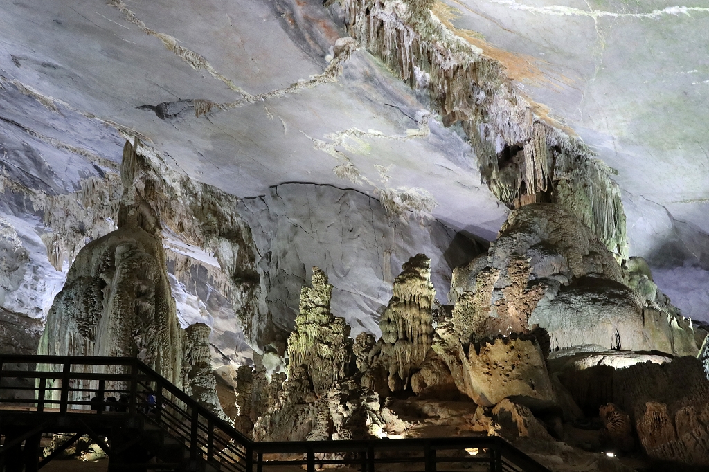 Erkundung der Phong Nha Höhle