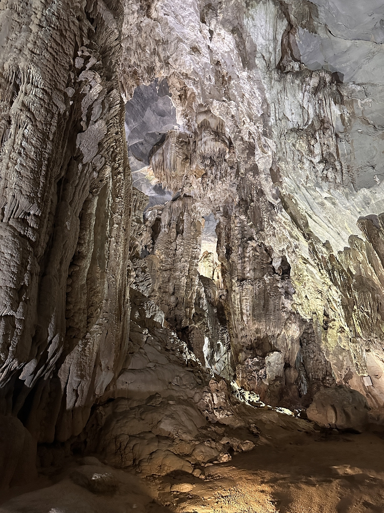 Erkundung der Phong Nha Höhle