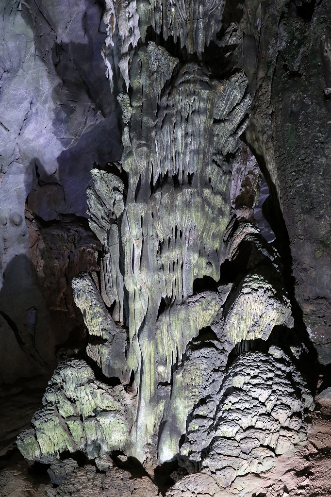 Erkundung der Phong Nha Höhle