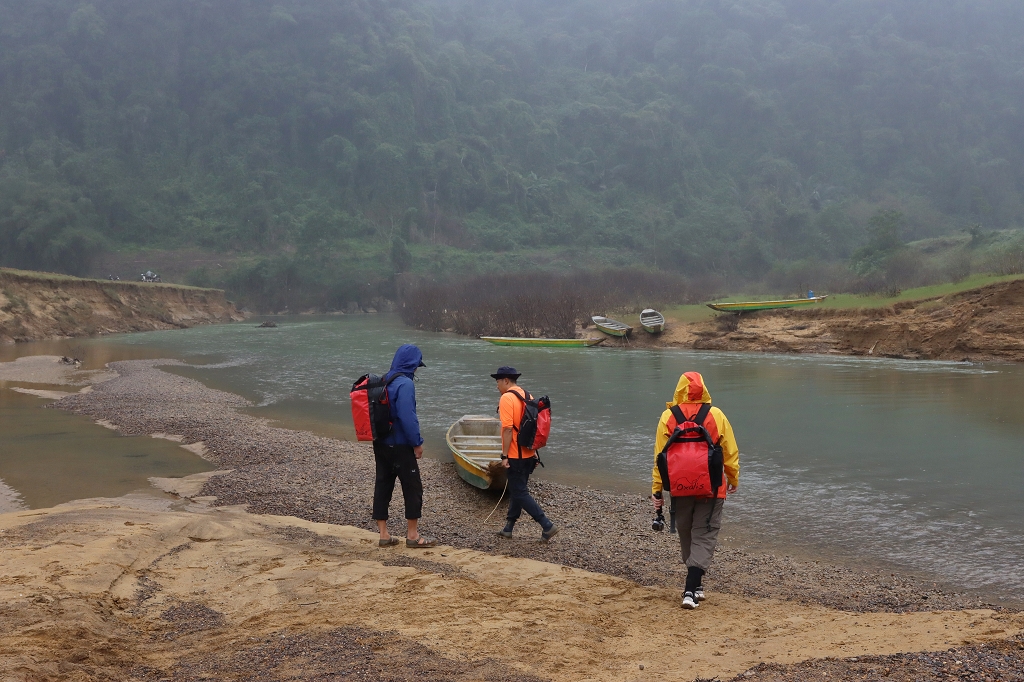 Wer nicht schwimmen kann, für den steht auch ein Boot bereit