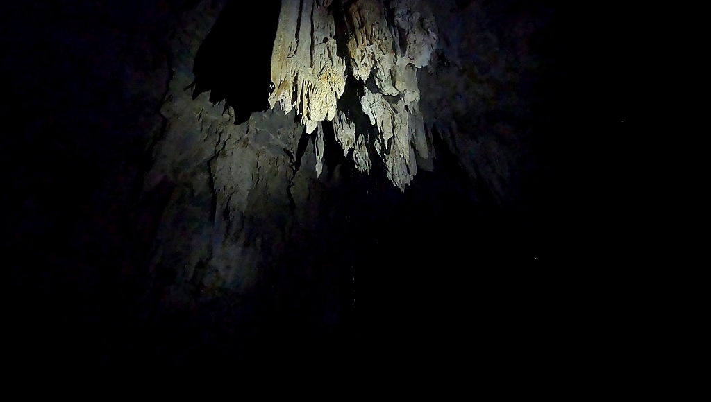Erkundung der Kim Cave