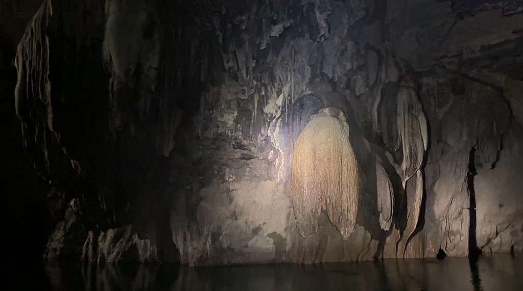Tu Lan Höhle