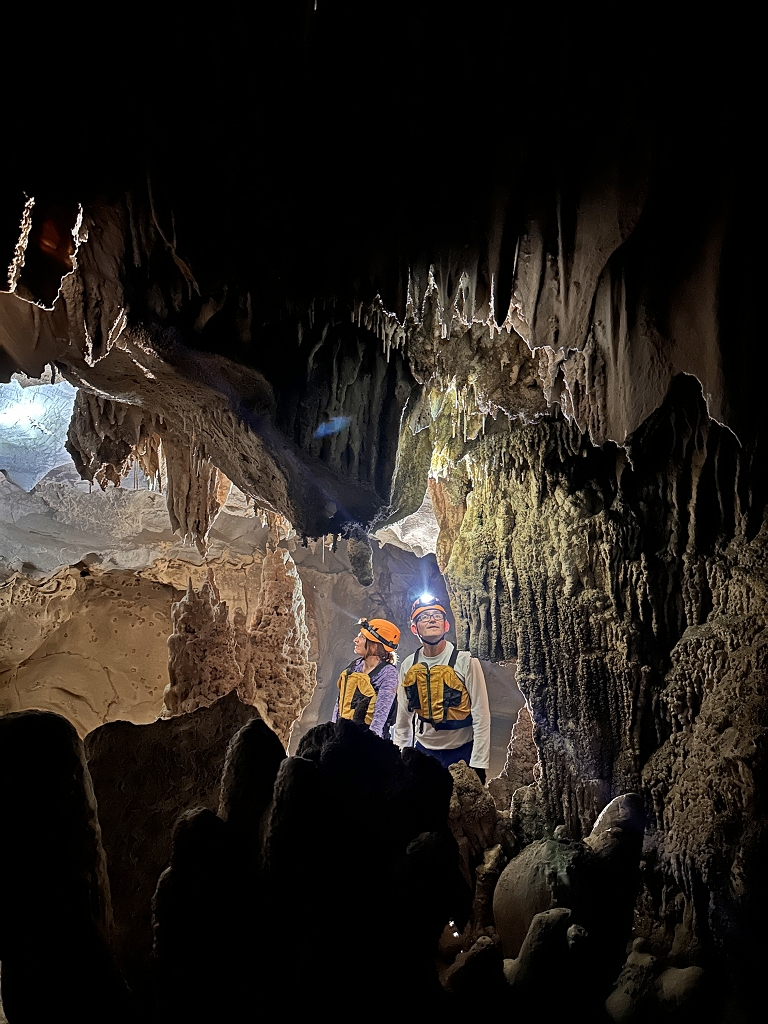 Erkundung der Tu Lan Höhle