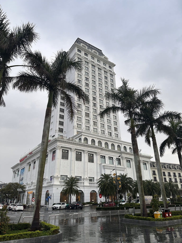 Hotel "Melia Vinpearl" in Dong Hoi