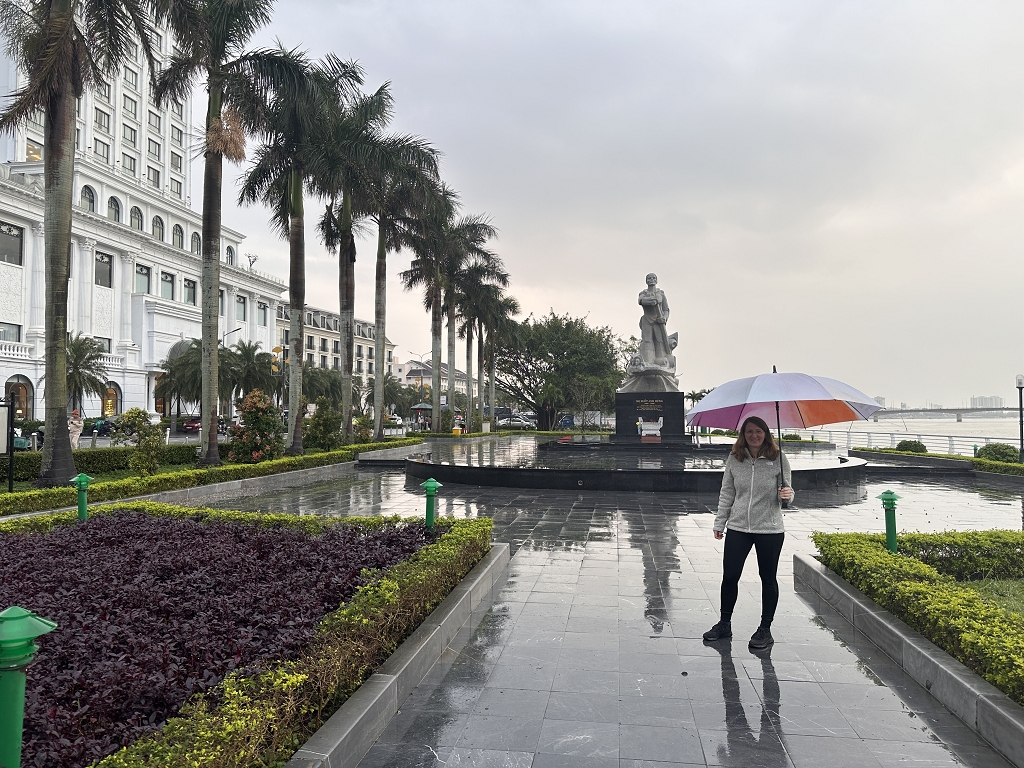 Promenade am Fluss Nhat in Dong Hoi