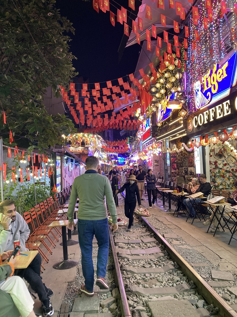 Hanoi Train Street
