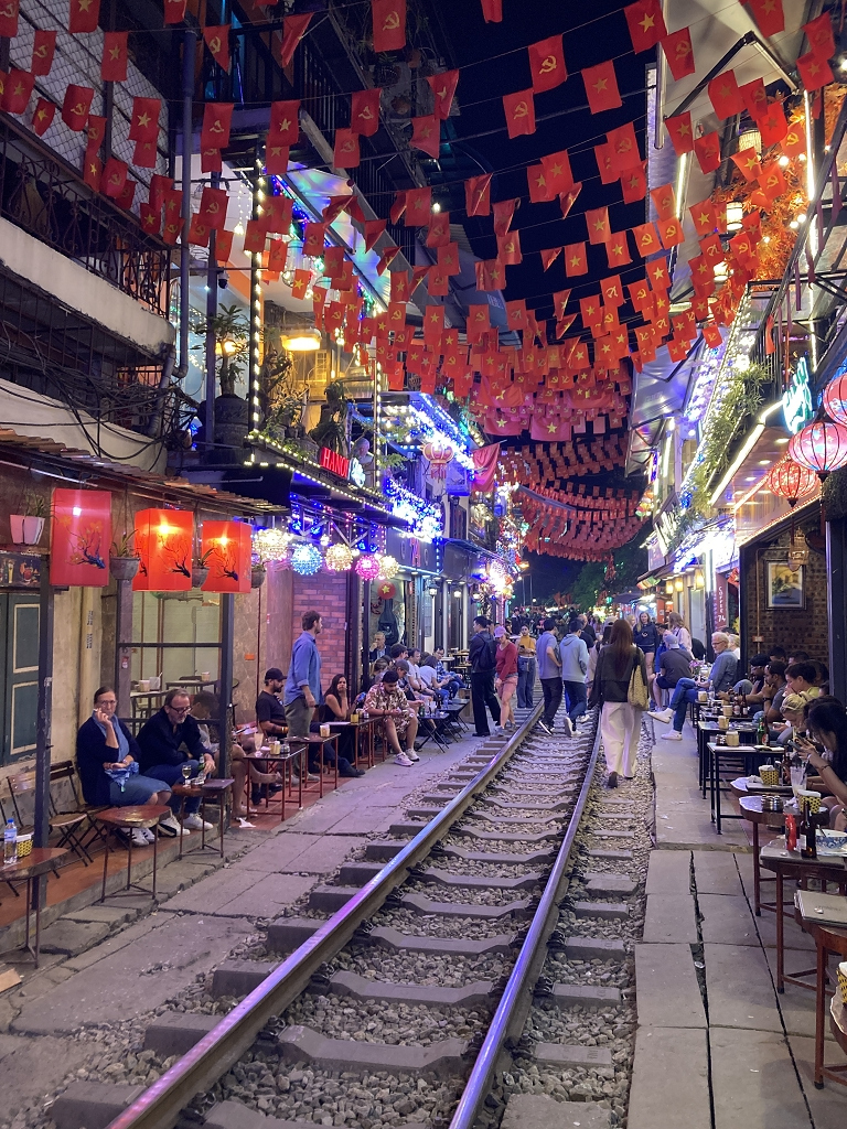Hanoi Train Street