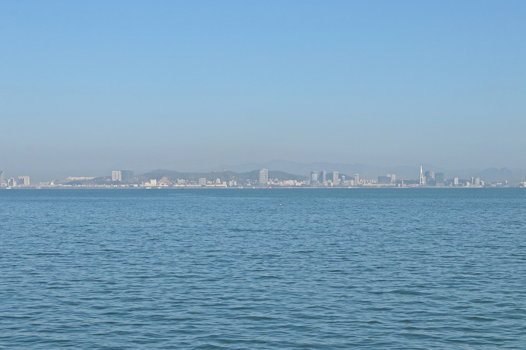 Fahrt durch die Halongbucht