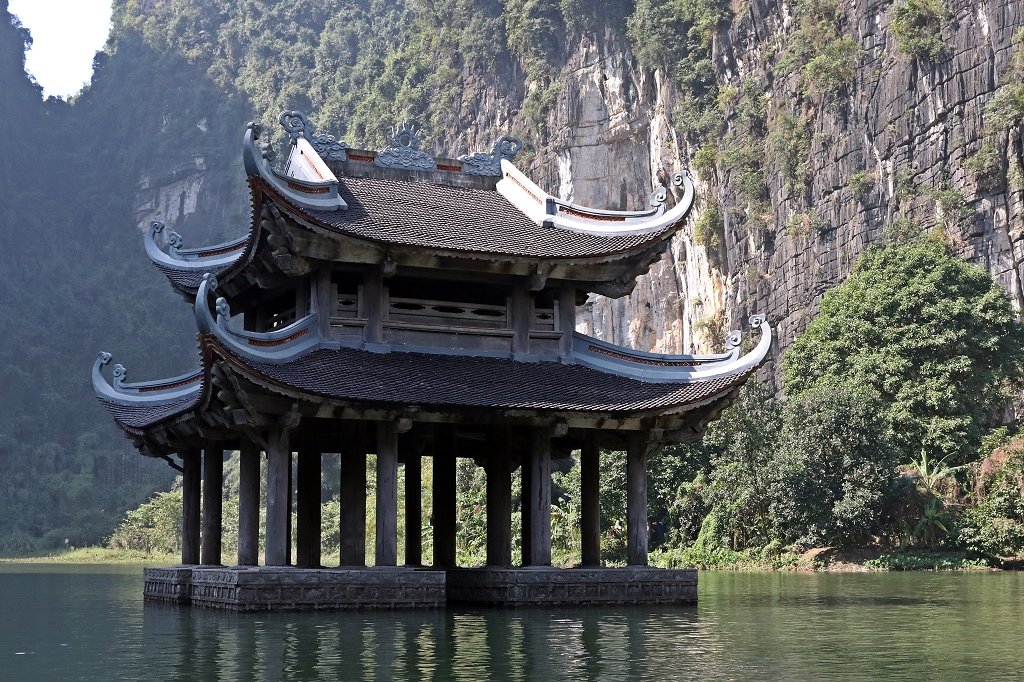 Wasserpavillon Thuy Dinh