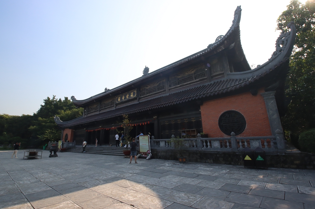 Kuan-yin Tempel in Bai Dinh